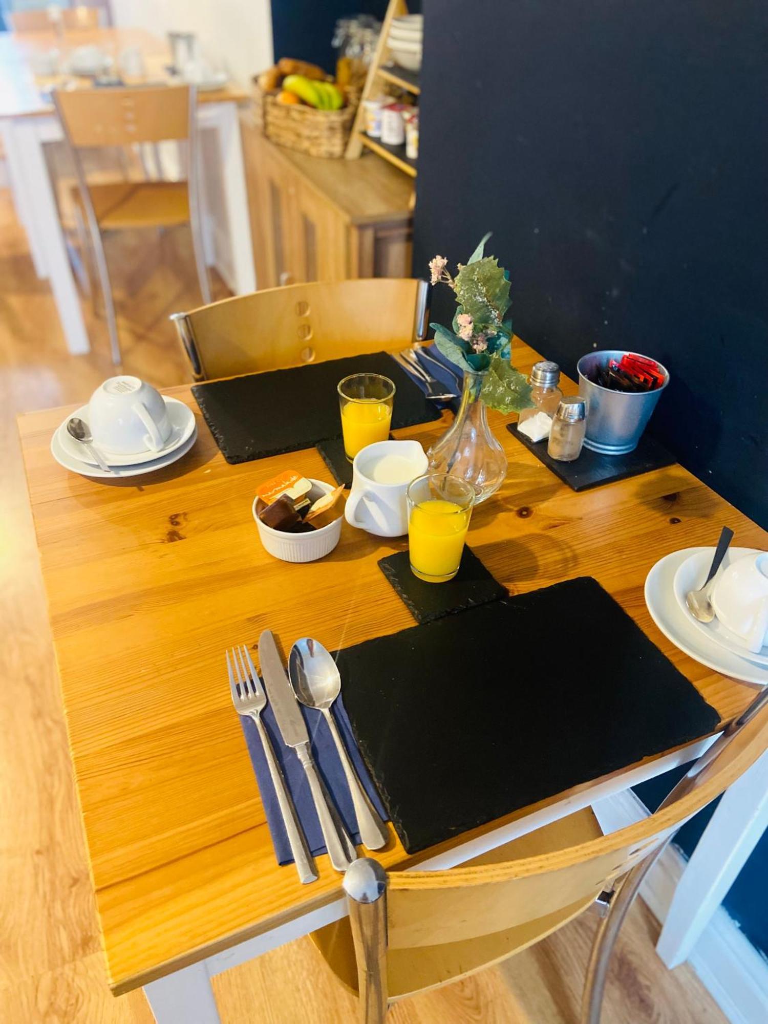 Idan House Bed & Breakfast Ланберис Екстериор снимка