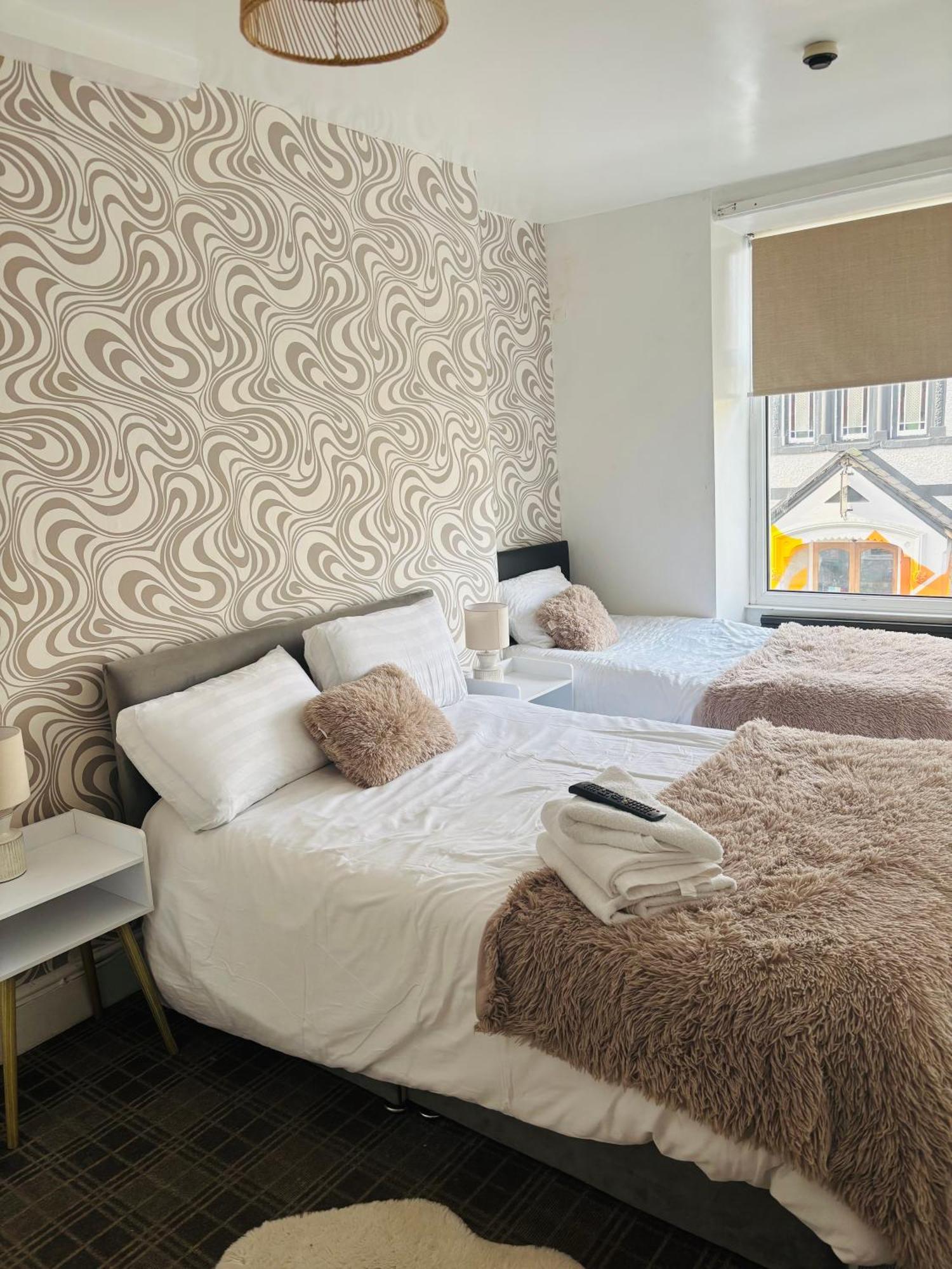 Idan House Bed & Breakfast Ланберис Екстериор снимка